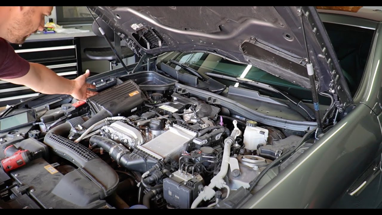 IG344 2020 Mercedes SLC300 B service