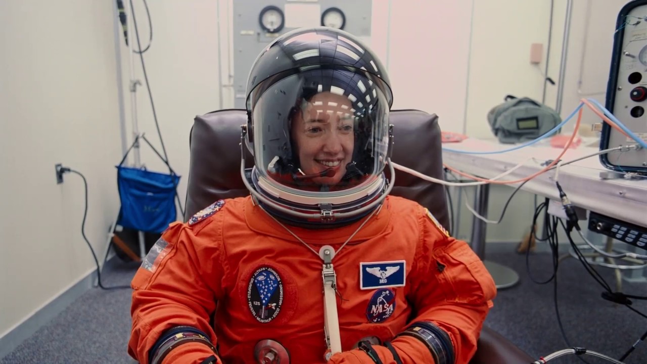 IMAX Hubble STS-125 - Megan McArthur