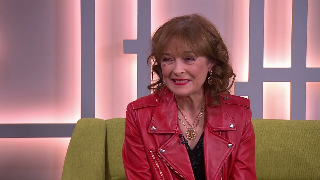 Mary Duff Interview @ The Six O'Clock Show About her Album 