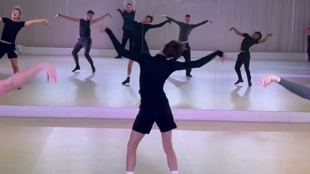 Mark Francis dance reel *i do not own the copyright*