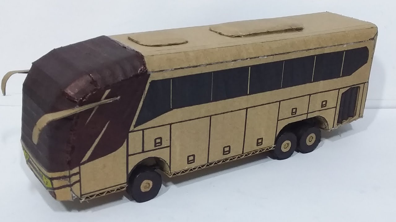 ônibus de papelão (marcopolo Paradiso)