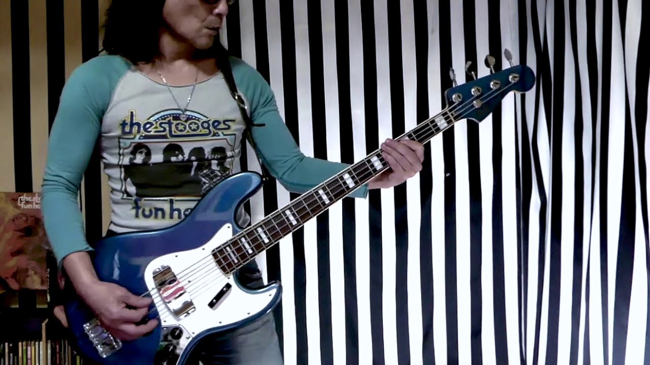 Iggy And The Stooges - Search And Destroy  [Bass Cover - Ver.02]