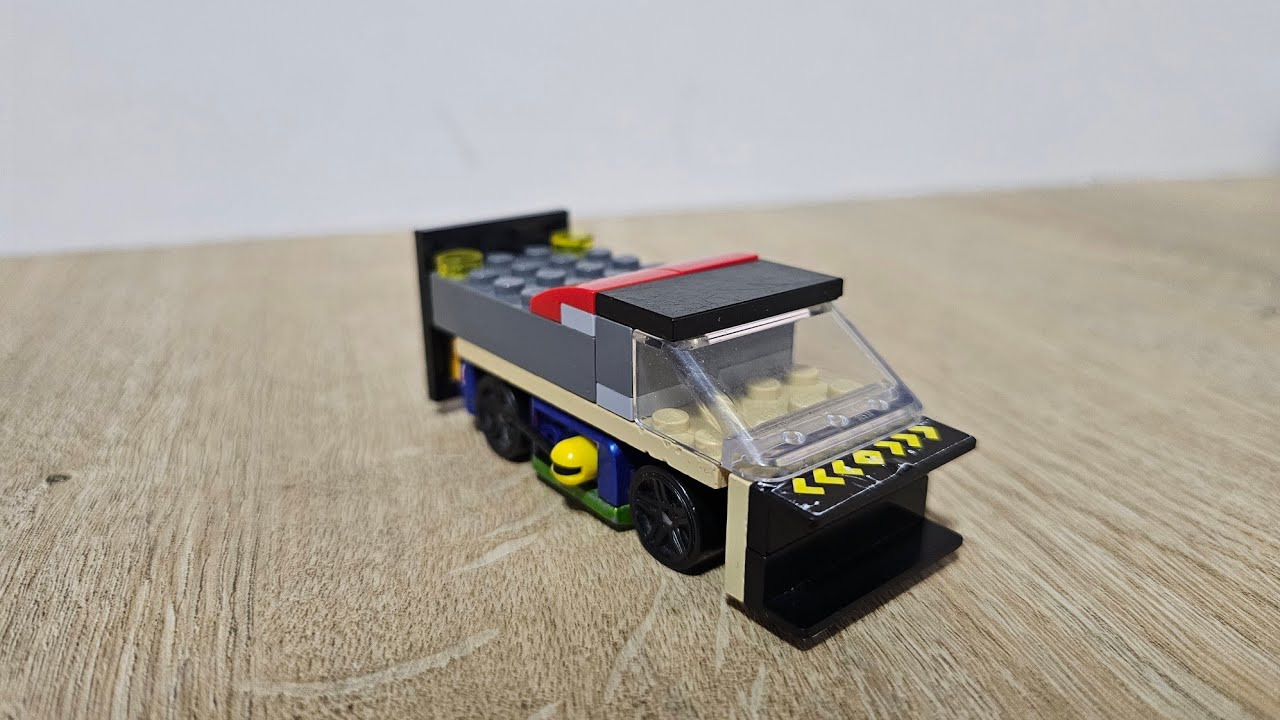 Building a Mini LEGO Snow Plow Truck 🚛❄️