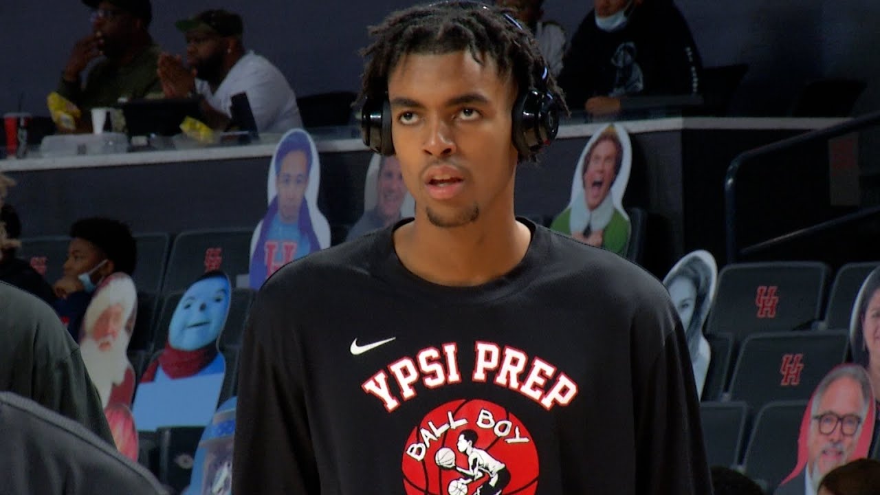 Emoni Bates Highlights from Holiday Hoopfest in Houston! Ypsi Prep Gets the W