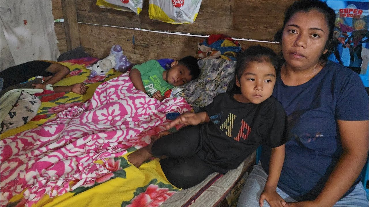 Erick muy afligido nos llamó de emergencia, sus hermanos están muy enfermos, no hay como ir al Dr.🙏