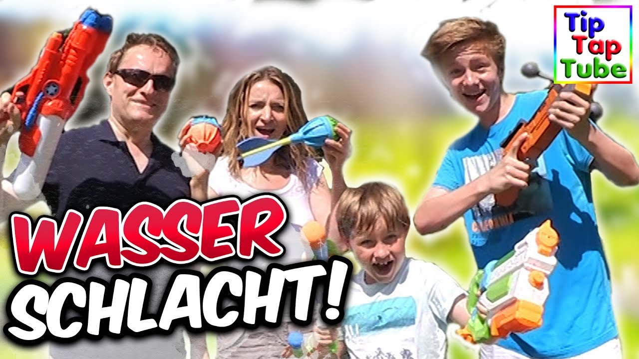 Wie eine WASSERSCHLACHT eskaliert | NERF Super Soaker Family Battle | TipTapTube