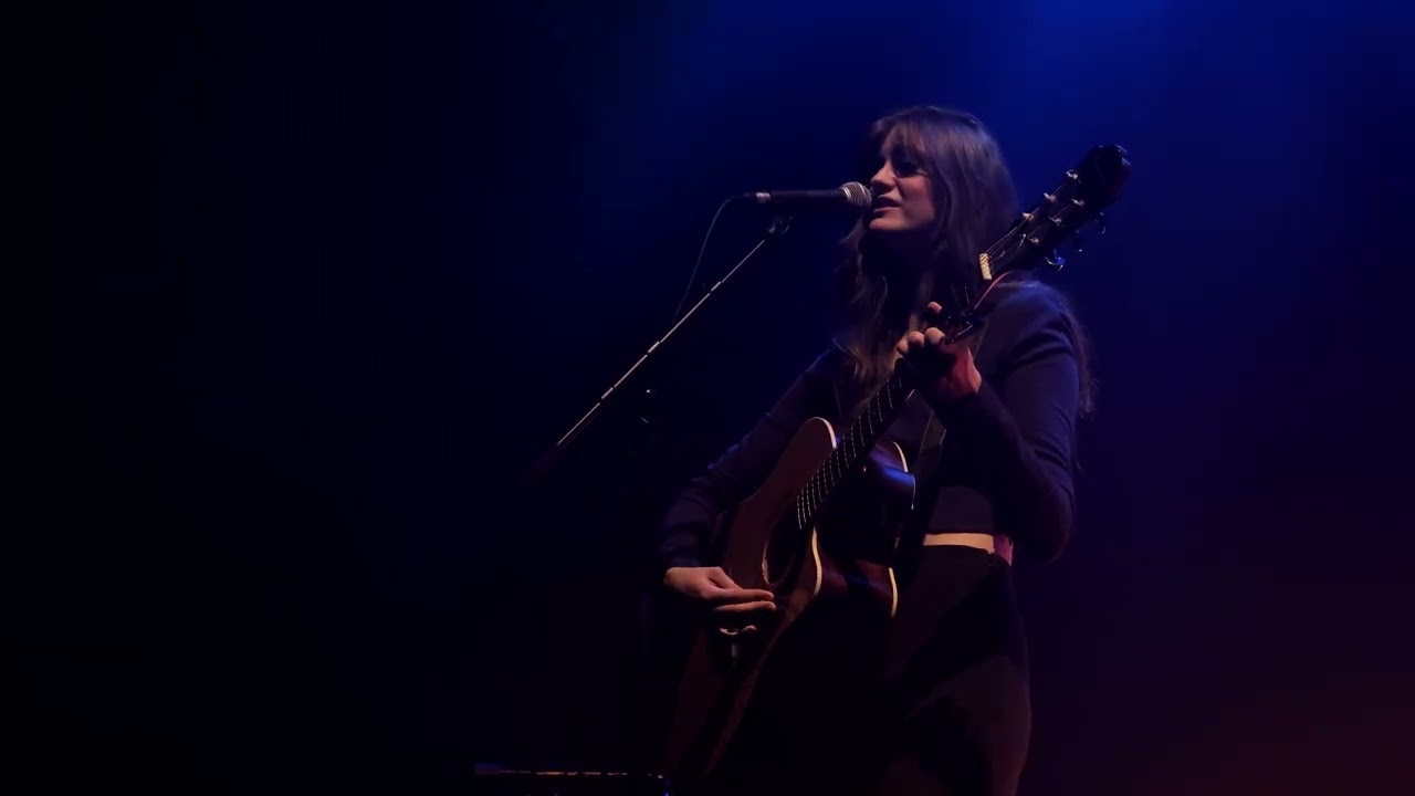 Anoosh - Silhouette (Live &agrave; la Coop&eacute;rative de Mai)