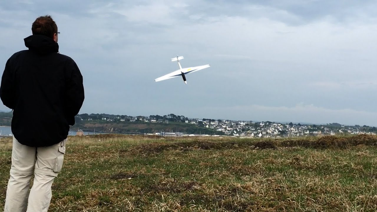 RC Glider Crash Landing Competition 🤪