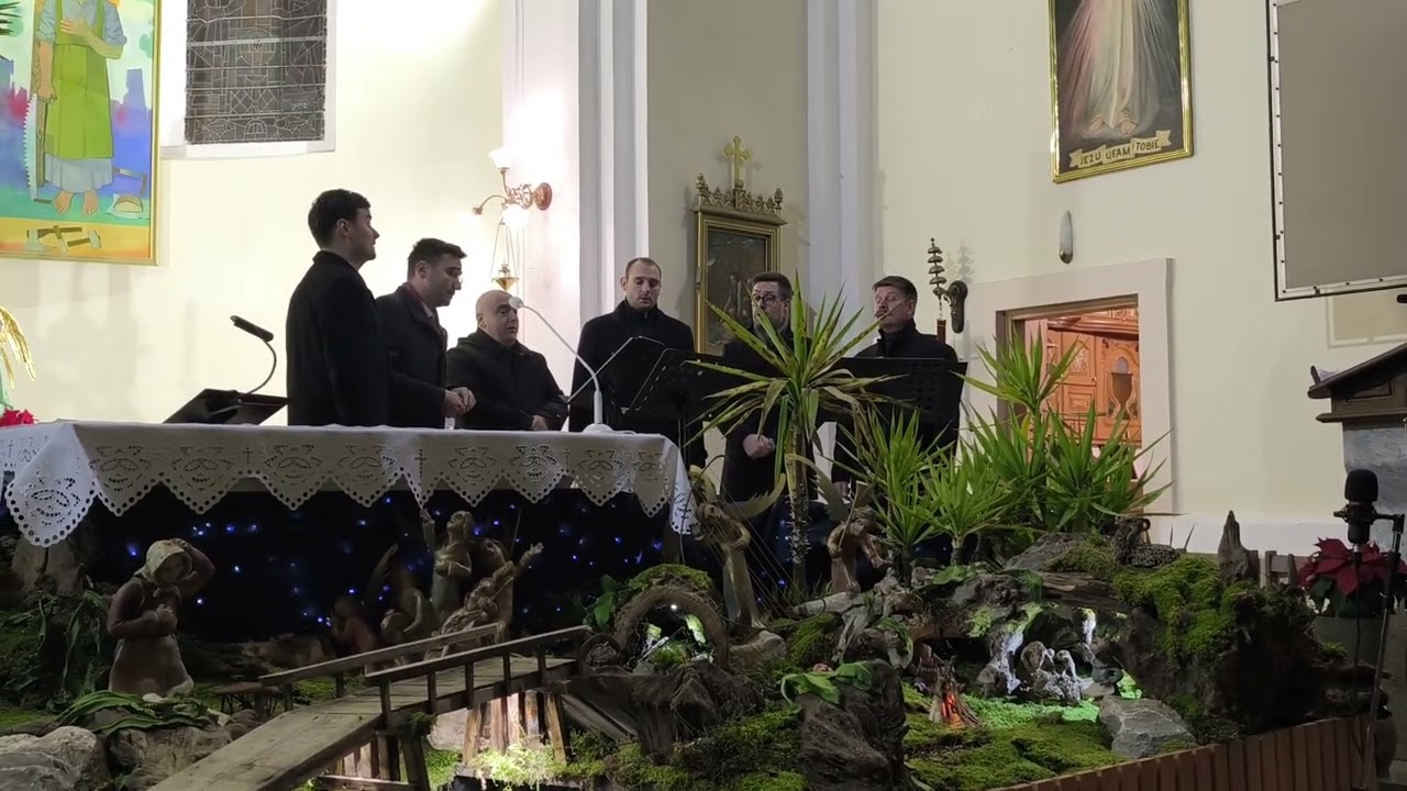 Praznični koncert v Cerkljah ob Krki - nastop skupine VoxTrot s pesmijo Večerni ave