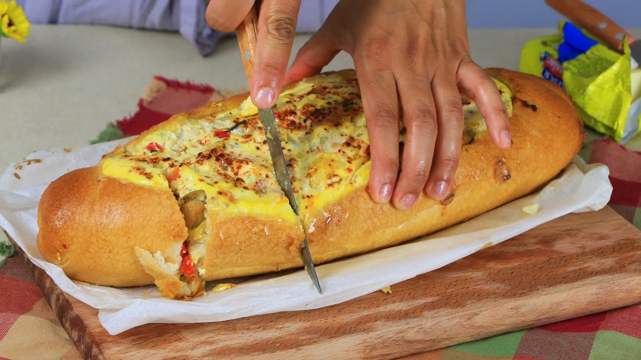 Do poslednje mrvice se pojelo. PREUKUSNO! Punjeni zapečeni hleb sa puno povrća.