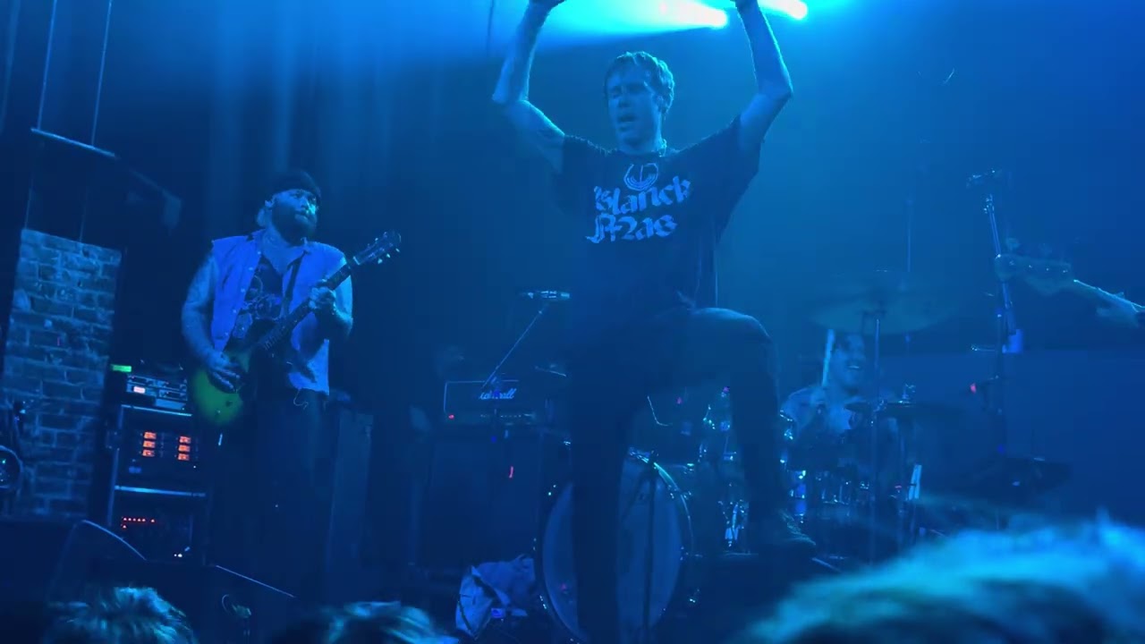 Thursday - "Understanding In A Car Crash" (LIVE) in Cincinnati November 19, 2025