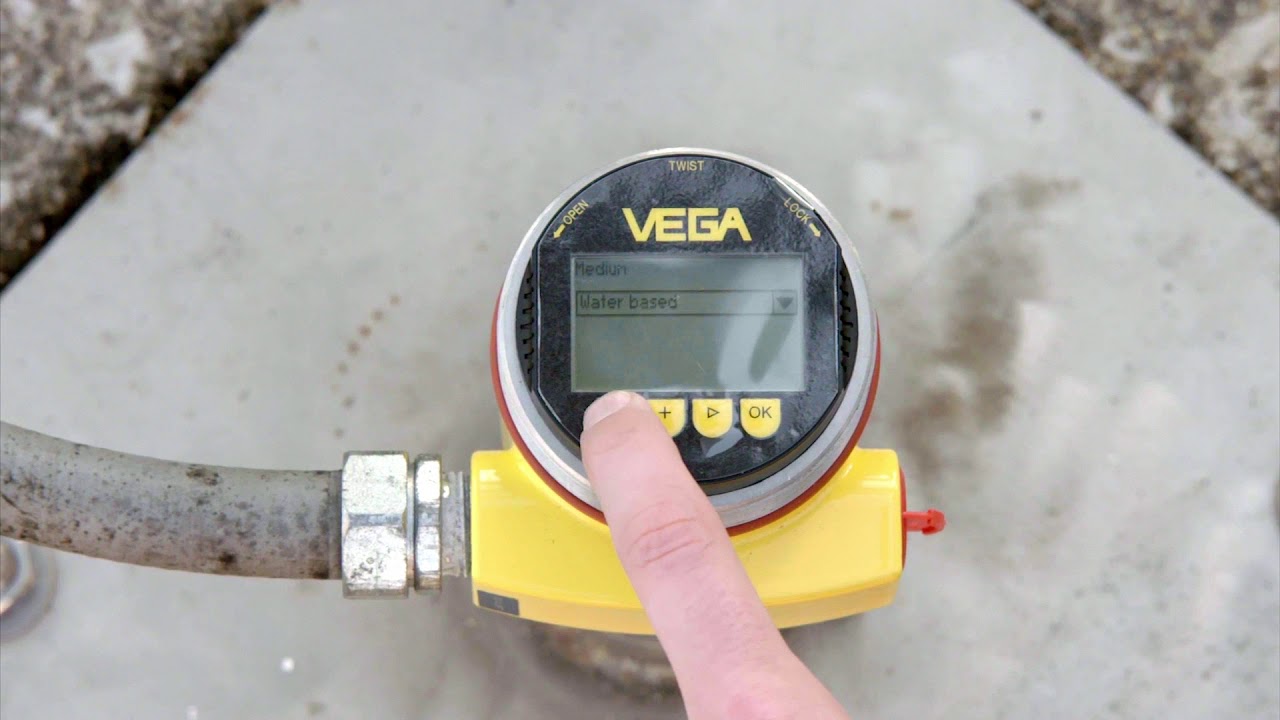 How to set up a VEGAPULS with the PLICSCOM