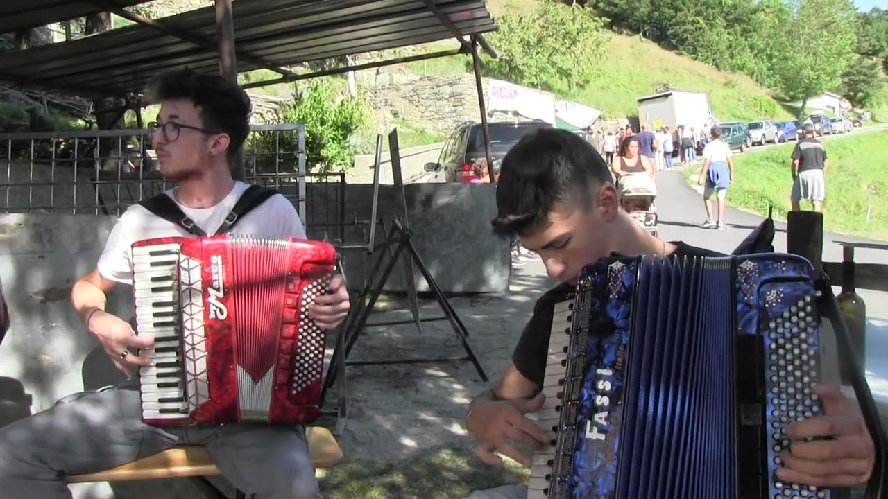 SE  BATTE  U  GRAN   FISARMONICHE della VAL  d' AVETO  