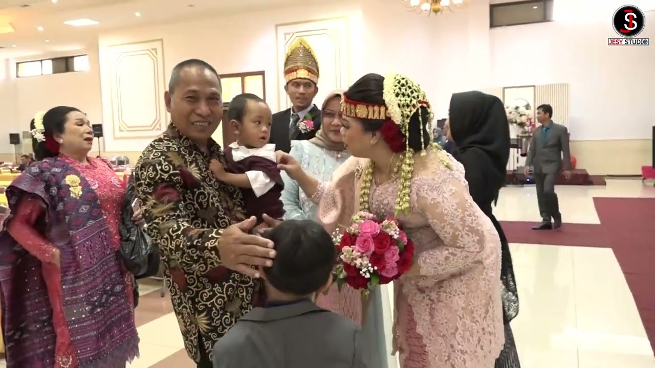 Pesta Adat Jeremi Sibuea & Claudia br Hutajulu ( Gedung Pertamina ) , Tgl 20-12-2025 ) Part 1.