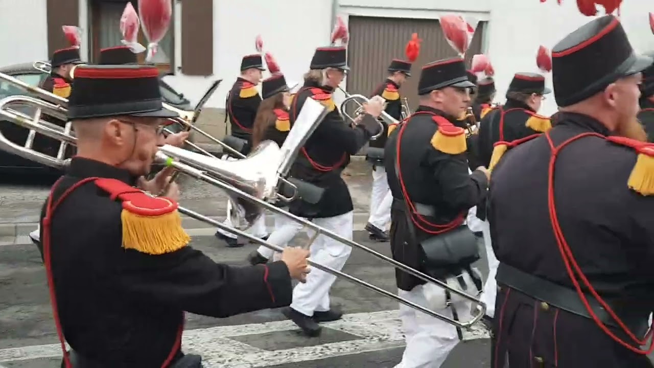 Marche Sainte Rolende Gerpinnes 2022 25 Dimanche de Pentecôte défilé avec HRUF de Gerpinnes-Flaches