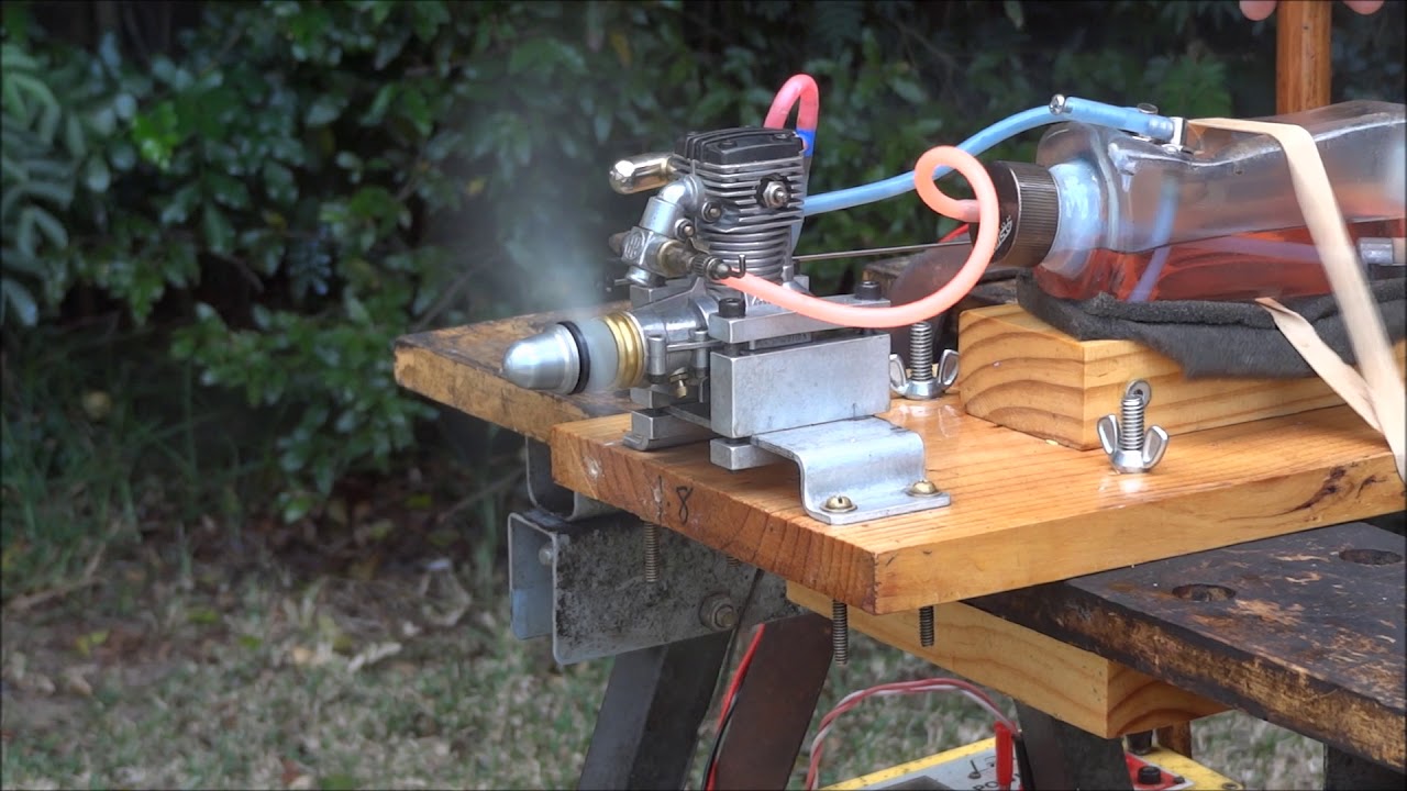 HP VT21 four stroke engine with APC 9x6 prop
