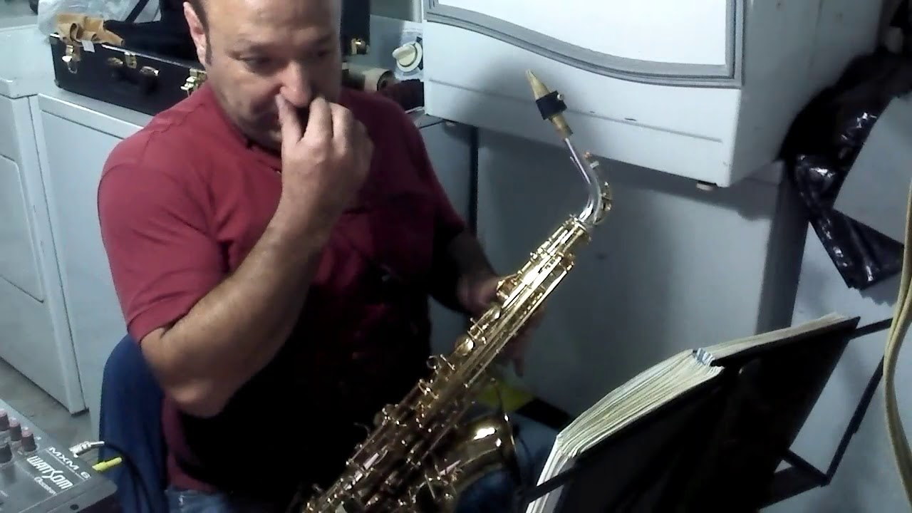 Hino 130 CCB sax alto no soprano
