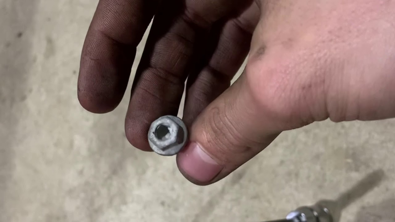 Balance shaft delete! Mk5 GTI FSI oil pan removal and oil pick up