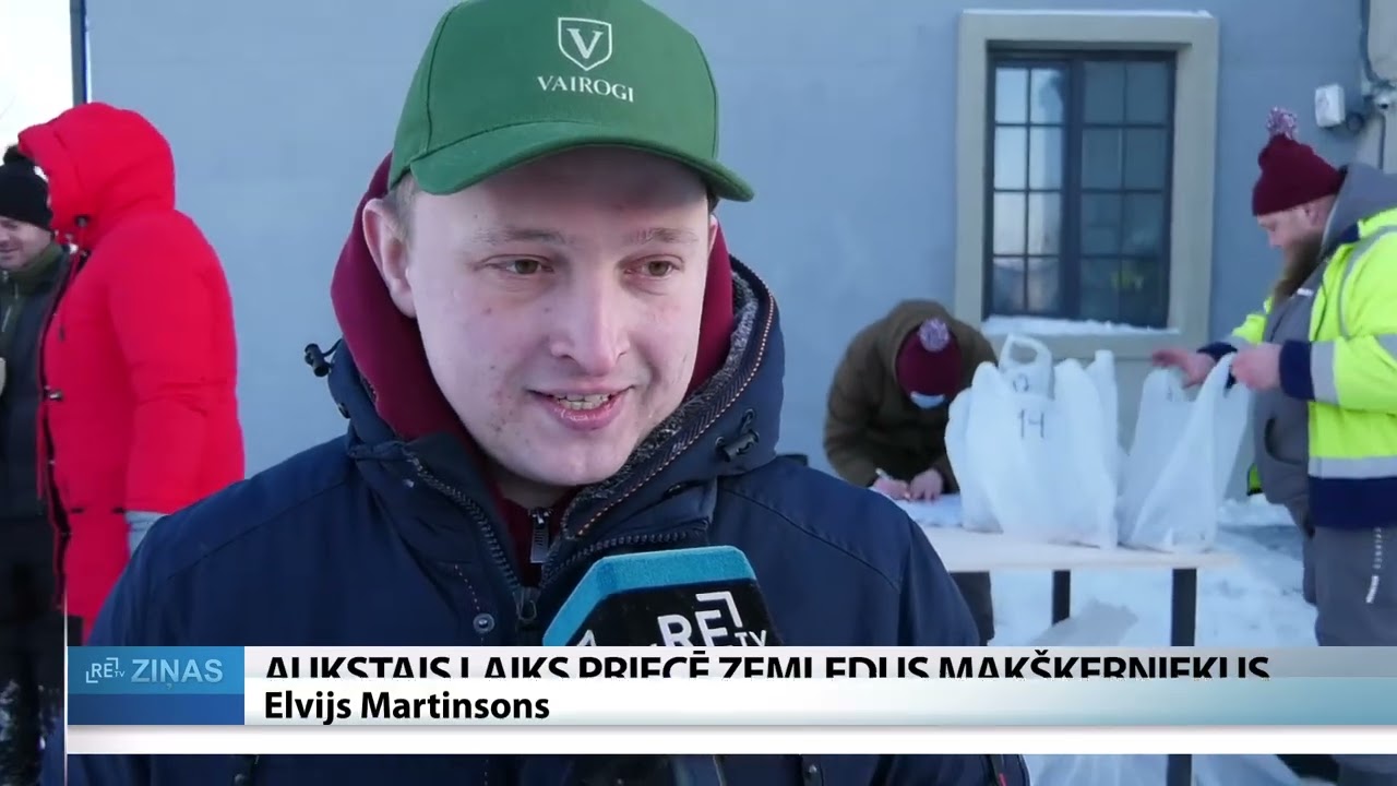 Ziemas priekus bauda arī zemledus mak&scaron;ķernieki