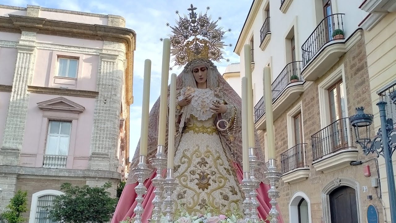 Traslado Esperanza (Nazareno del Amor) al Colegio Carmelitas, Cádiz mayo 2023