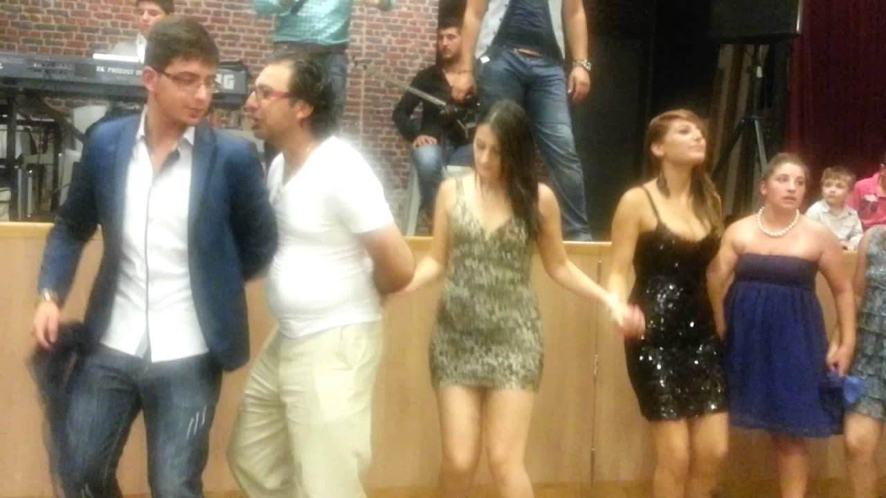 Assyrian Jason playing Keyboard Bagiyee @ Baptism with Singer Nuwell Benyamin 26/08/2012