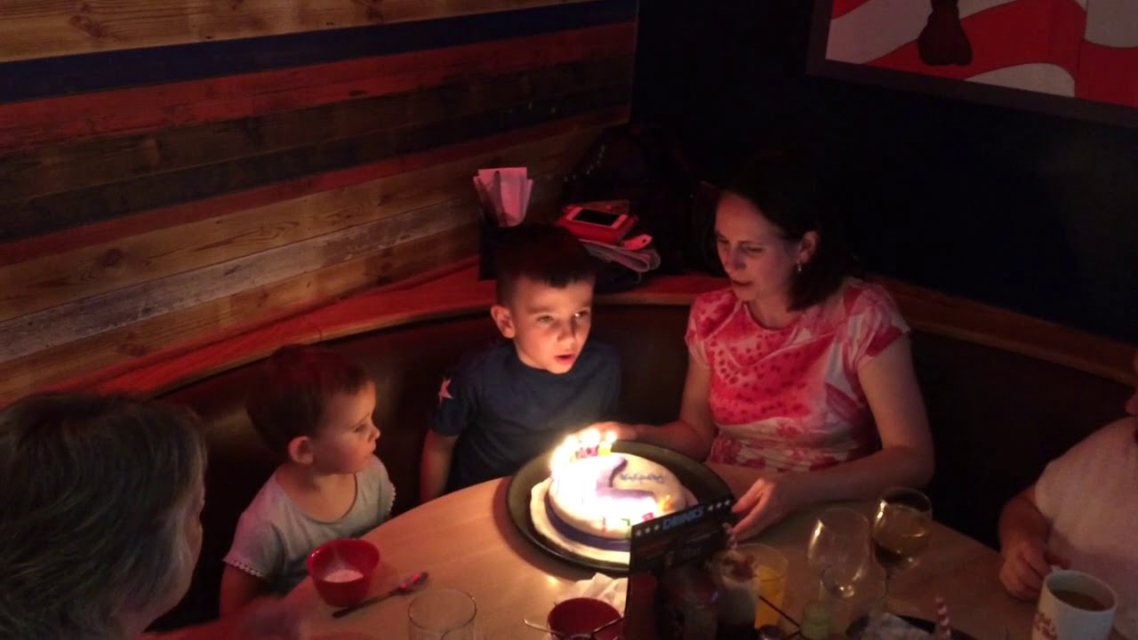 Archie’s 7th birthday cake Pizza Hut