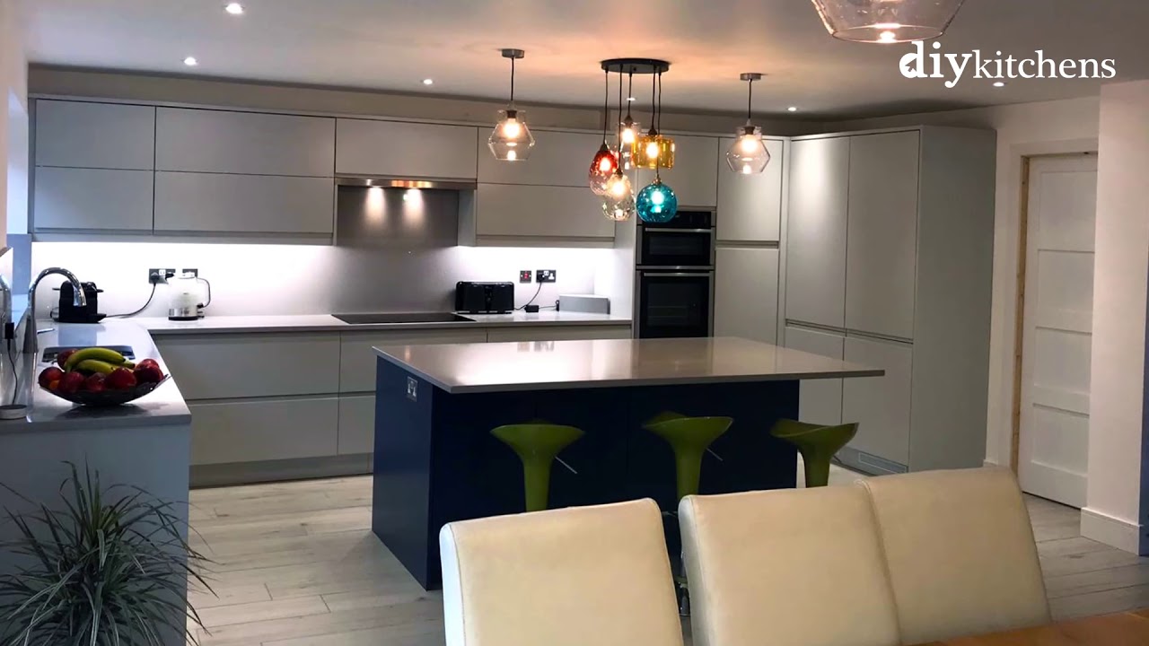 Innova Luca Matt Handleless Kitchens - 60 Second Showcase - Part 6