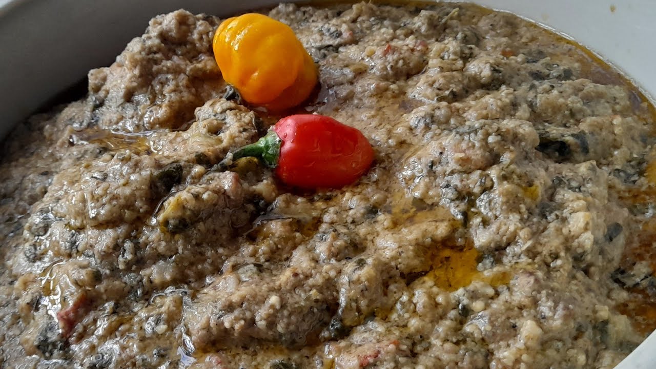 Thiéré ak Mboum | Saf sap (Couscous à la sauce moringa)