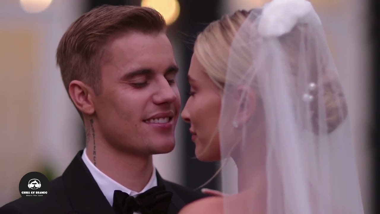 Justin Bieber  - Ghost 