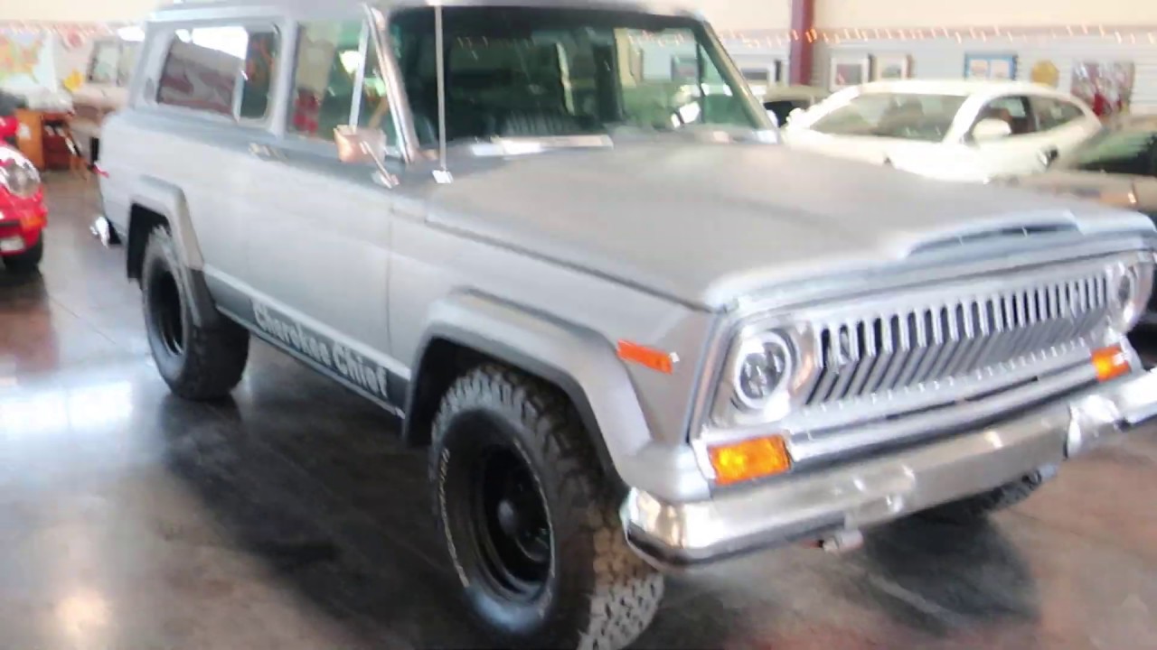 1976 Jeep Cherokee Chief at the Sun Valley Auto Club
