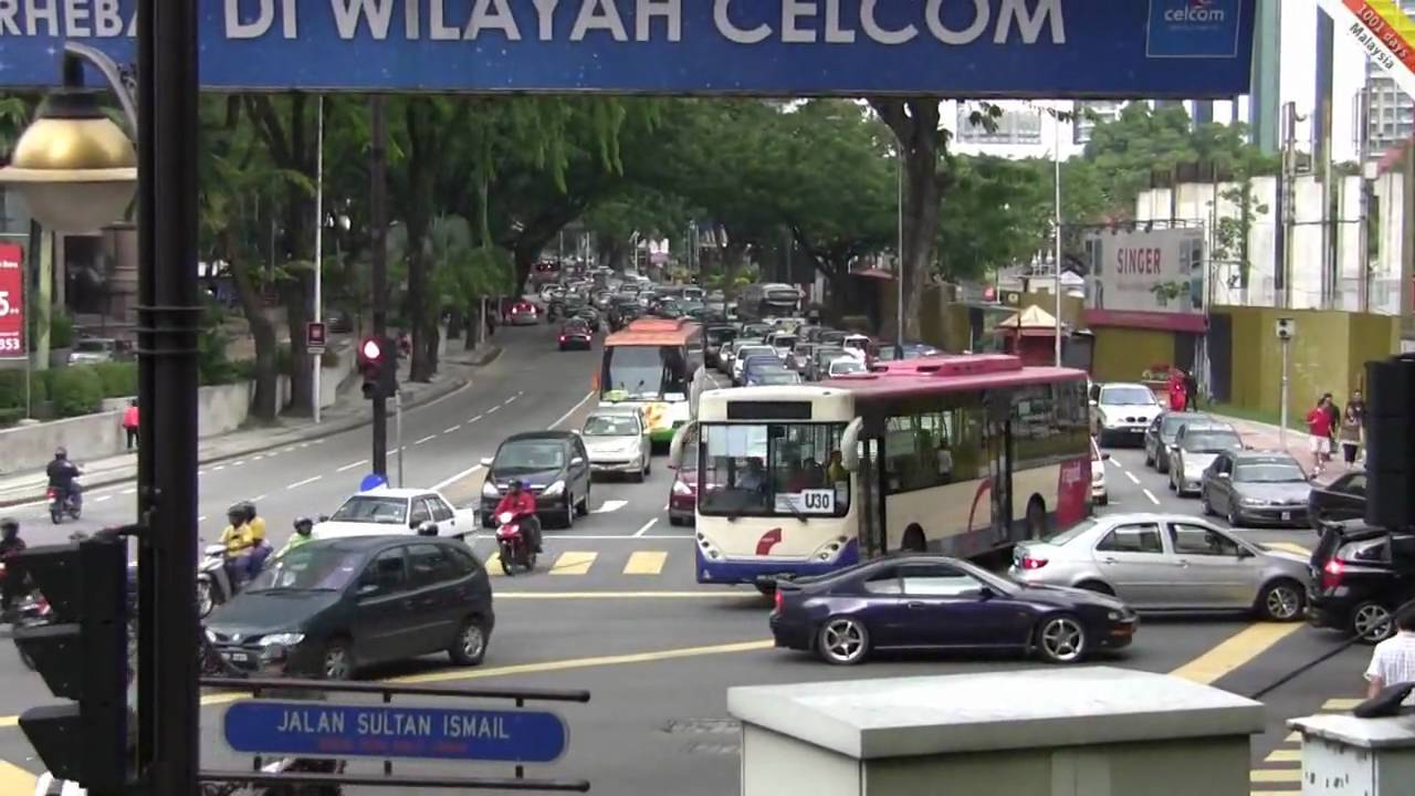 Sounds of Kuala Lumpur streets, Malaysia [turn up your volume for bus exhaust sounds]