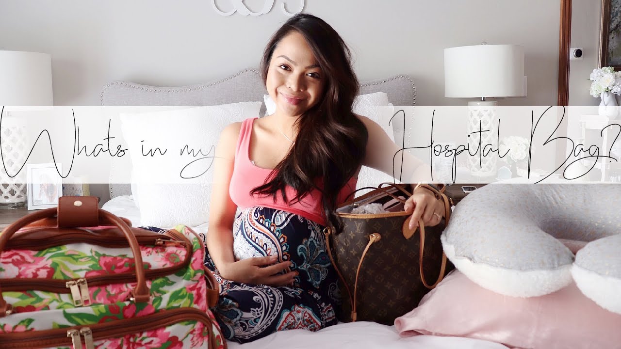 What's in my Hospital Bag? (MOM & BABY)