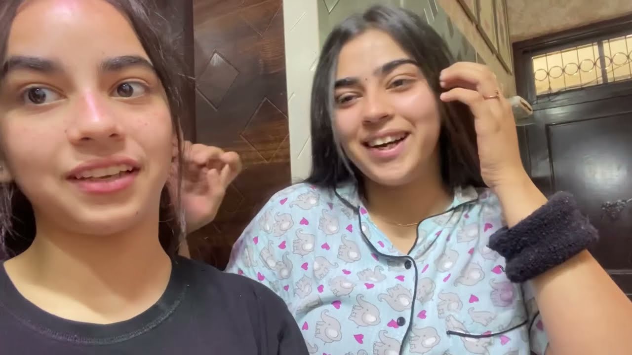 Food Colour Challenge♥️💚💛 | First Video | OFFICIAL KHUSHI NARULA 