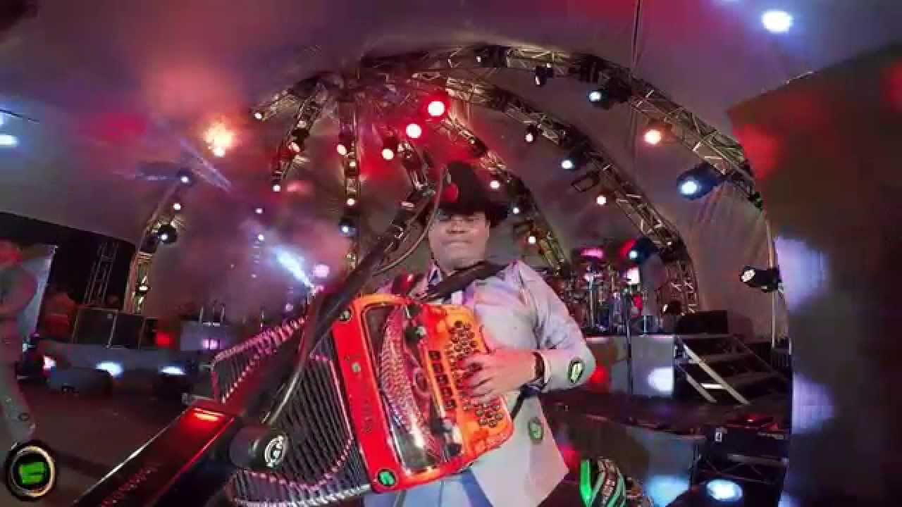 Suena La Banda - Los Tucanes De Tijuana (En Vivo desde Long Beach, CA. USA 