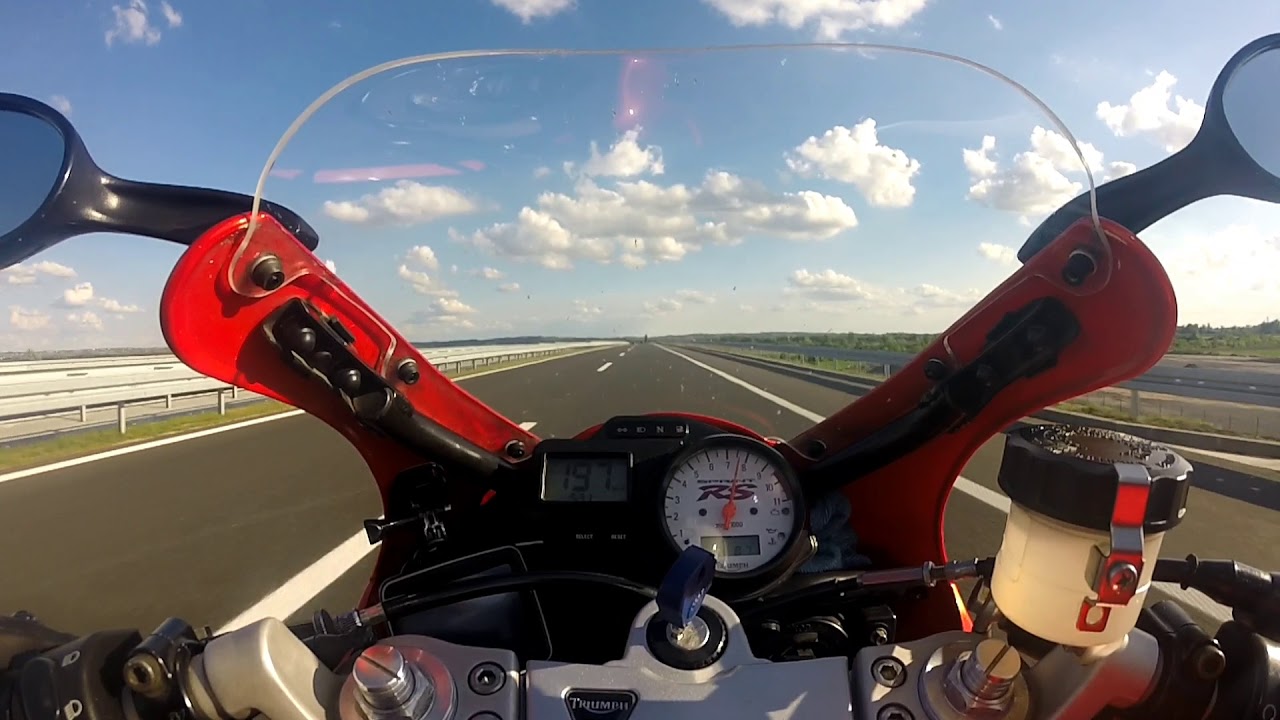Triumph Sprint RS 955i 2000 74kw-246km/h