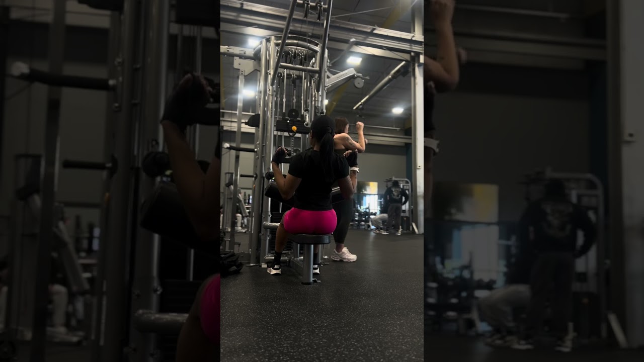 She’s stronger than she thinks!!/Mic up session/partner workout/ 