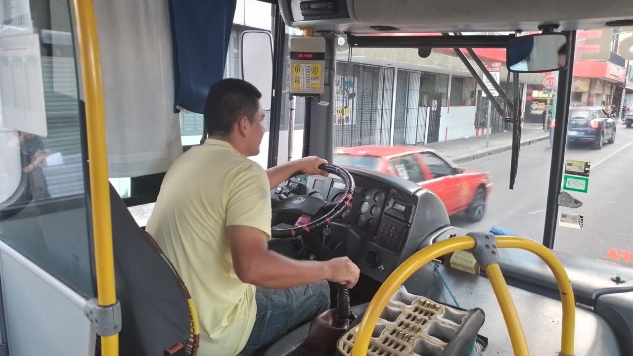 Gabriel pura vida 🇨🇷 en el bus 🚌 Loma linda de PASO ANCHO video 01