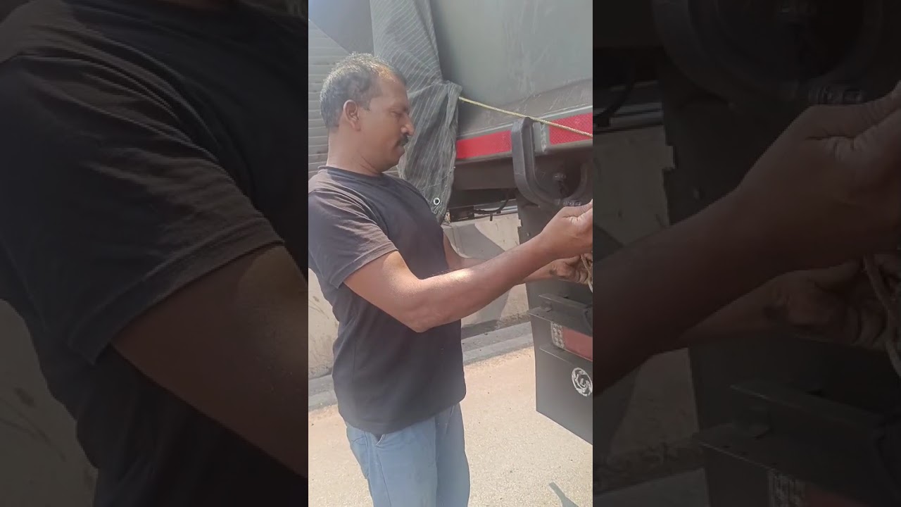 Coal dropping on road during transportation from VPT on 14032026
