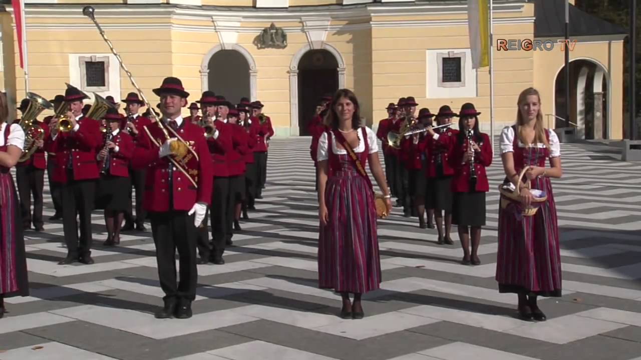 Musikkapelle Tiefgraben aus dem Mondseeland - Hoch Tiefgraben
