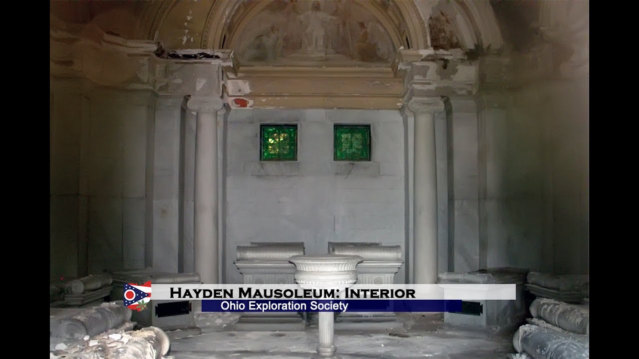 Hayden Mausoleum: Interior