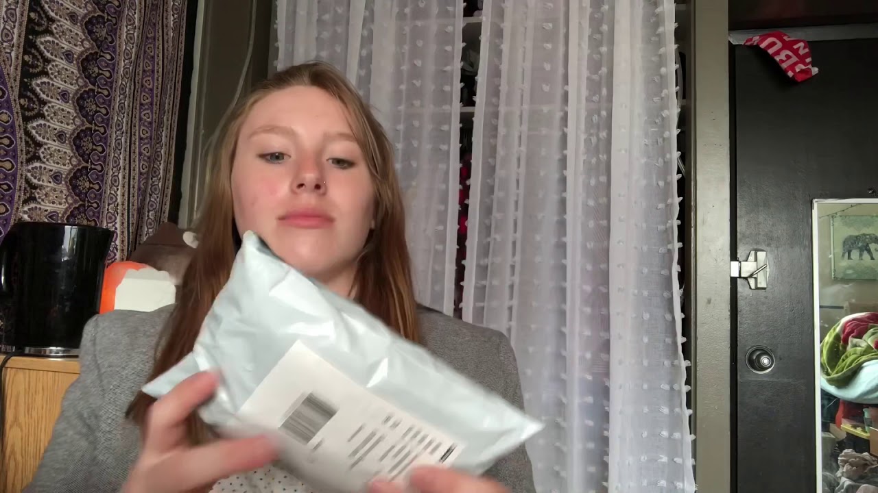 Me Unboxing Bow Socks