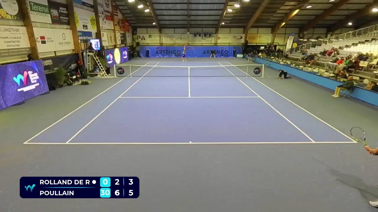 Diffusion en direct de Tulipe Noire Court central