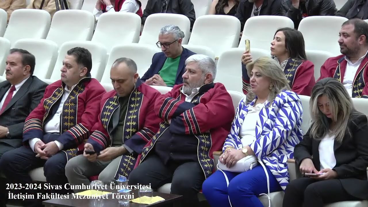 2023-2024 Sivas Cumhuriyet Üniversitesi İletişim Fakültesi Mezuniyet Töreni