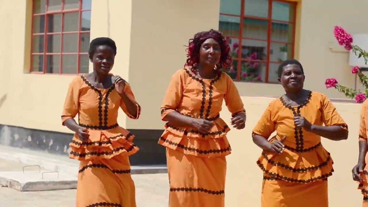 Bangula CCAP Womens Choir - Miriam 07