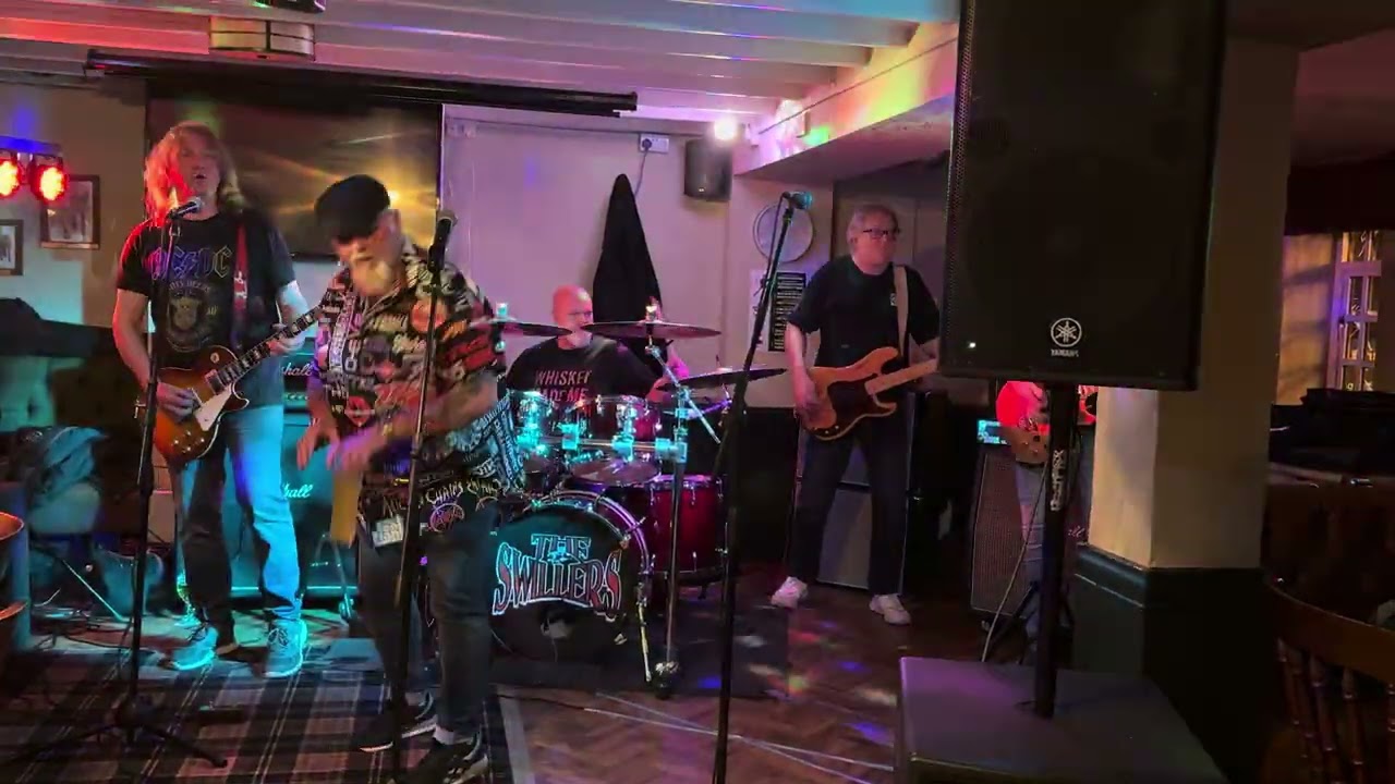 livewire.swillers.chirk.