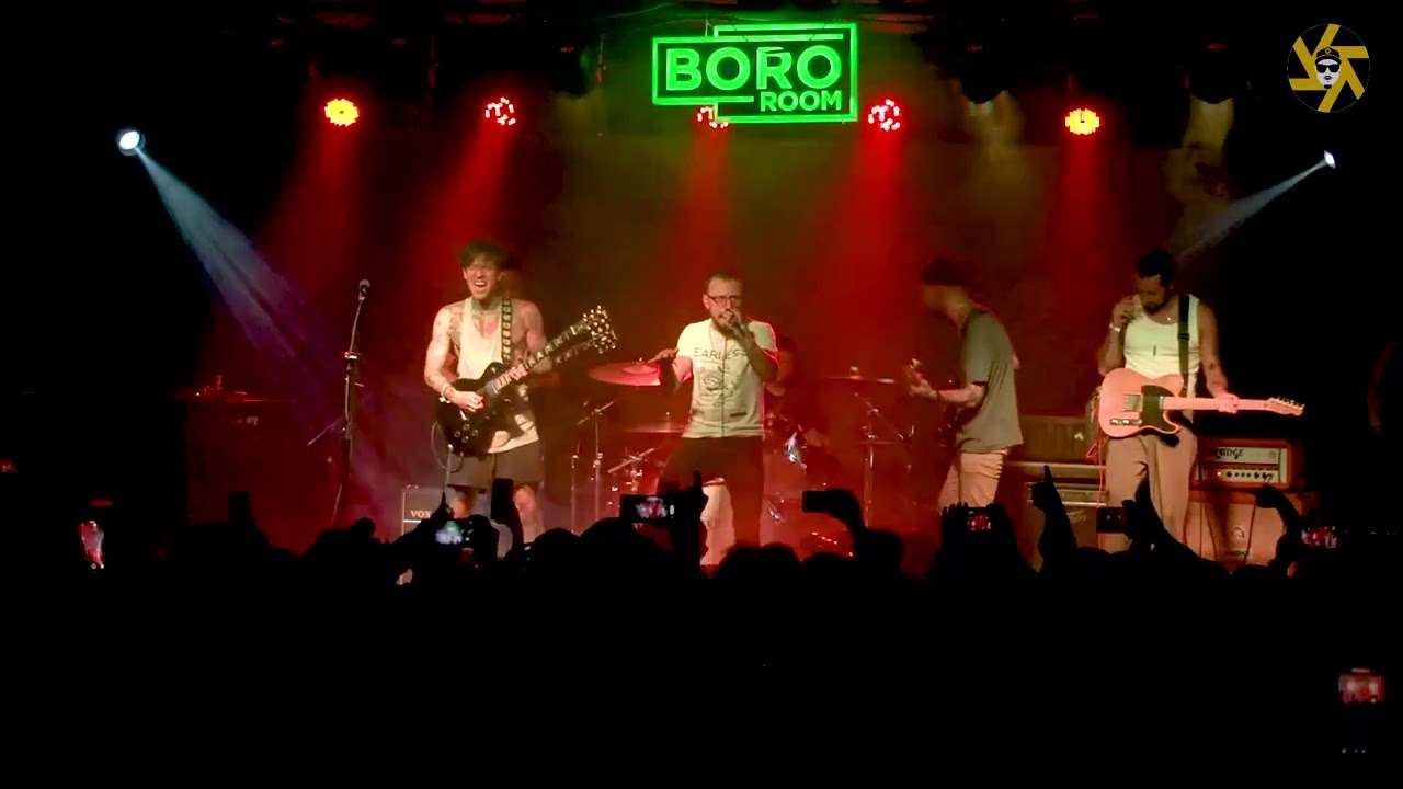 F - MAC EN VIVO BORO ROOM