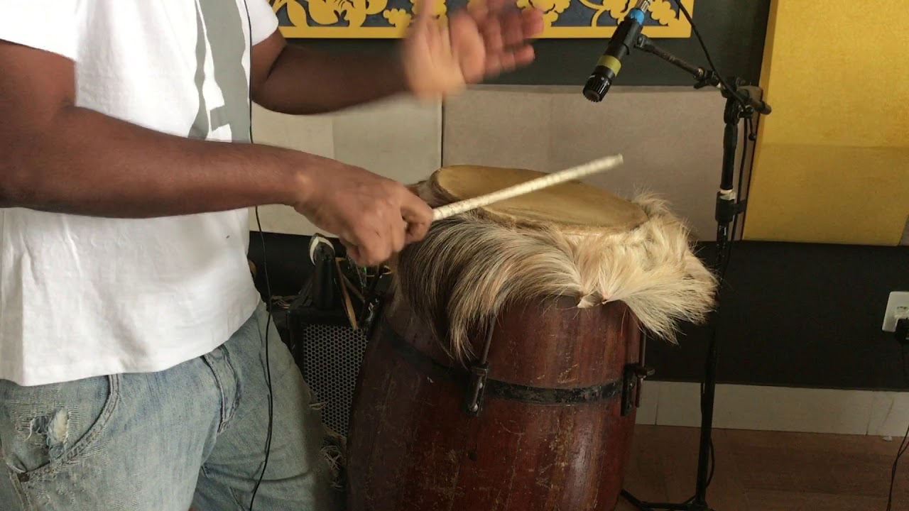 Jinká, performance de Iuri Passos
