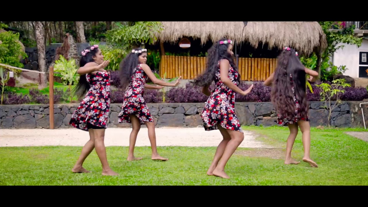 Vihangi Dancing Group / Saaki Saaki