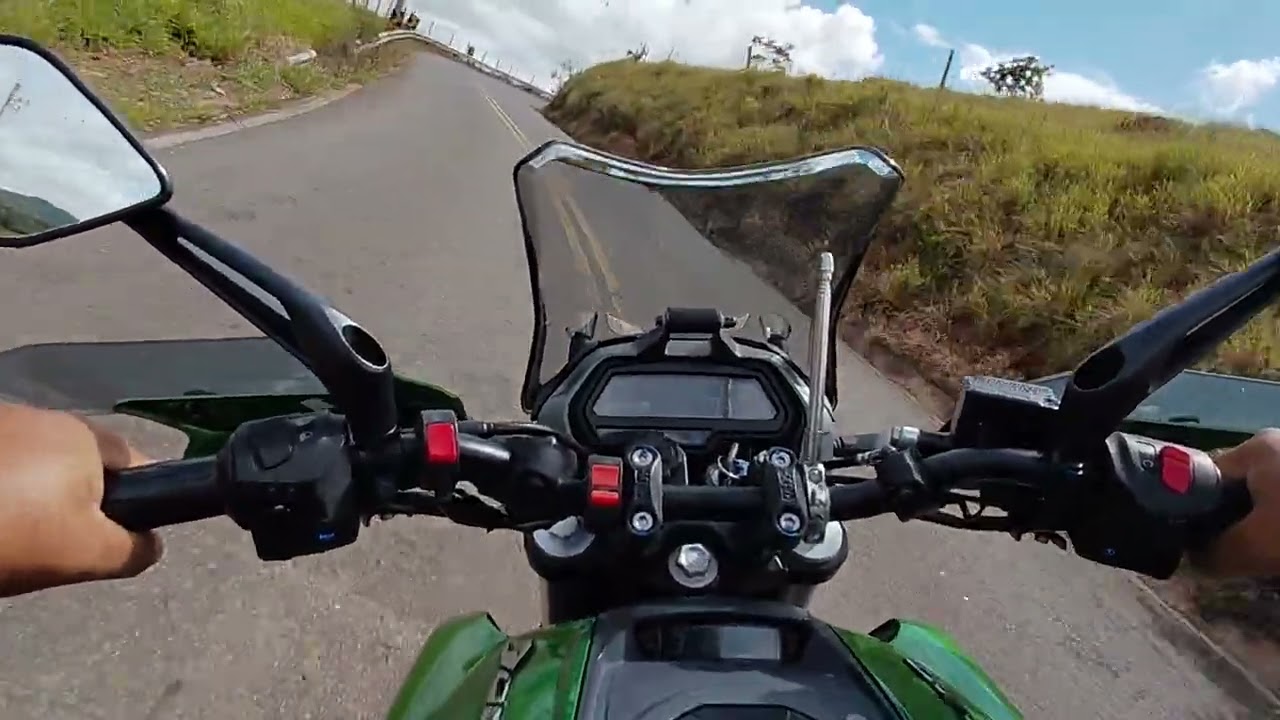Role na estrada municipal André franco  montoro de piracaia  ate km15 diversas com nazare Paulista. 