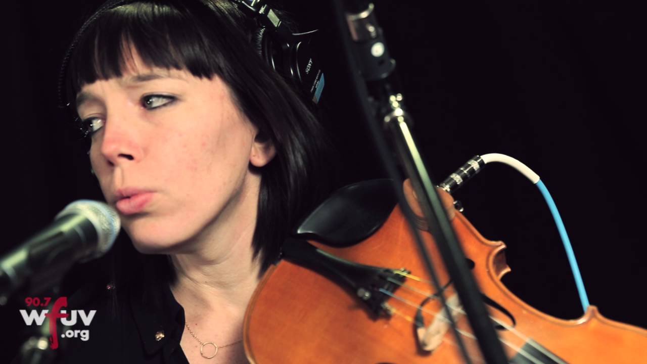 Laura Gibson - 